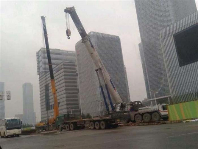 潘集区25吨吊车能吊多重设备？